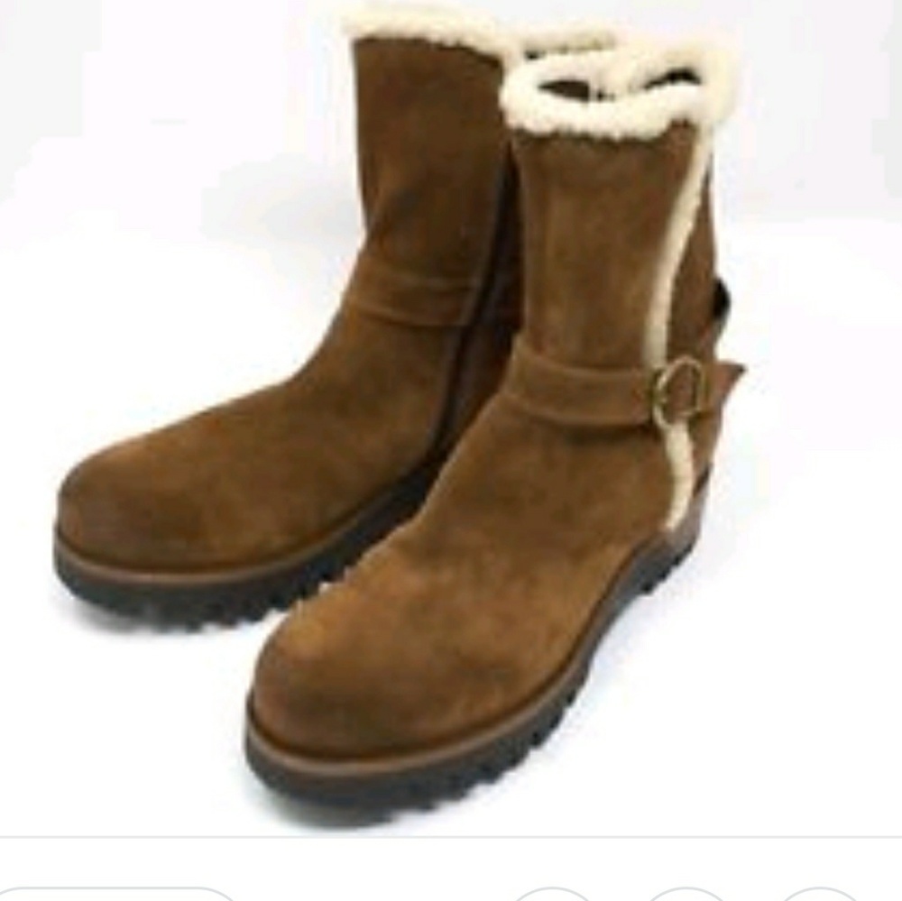 Manas Ankle Boots